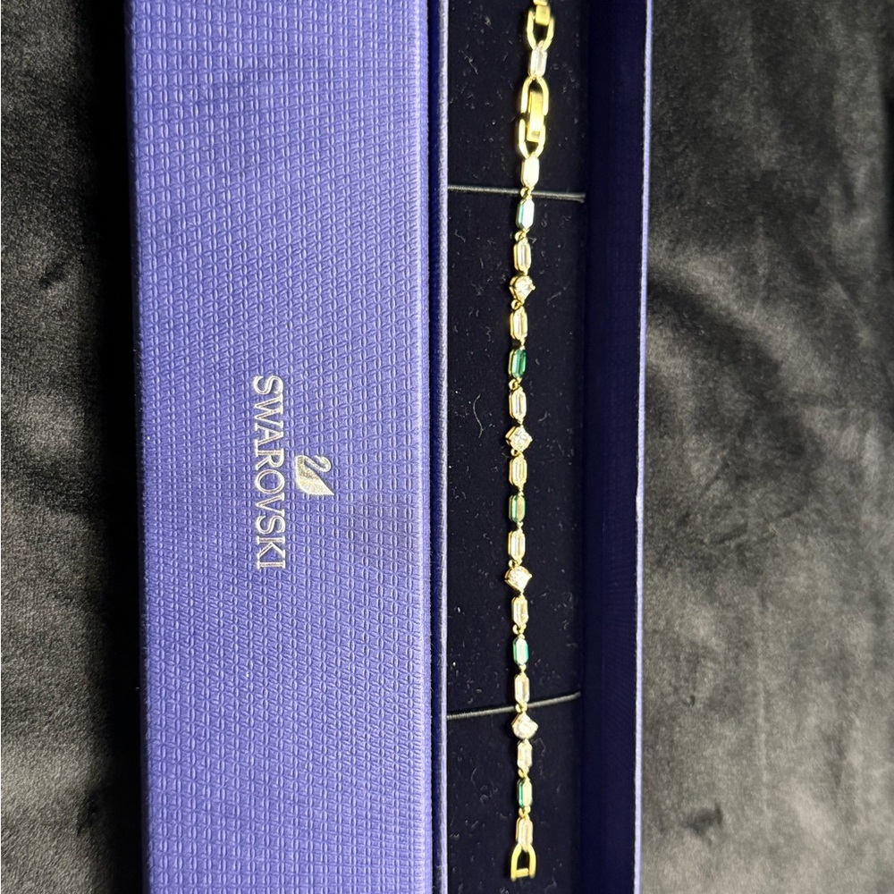 Swarovski Gold and Teal Bracelet